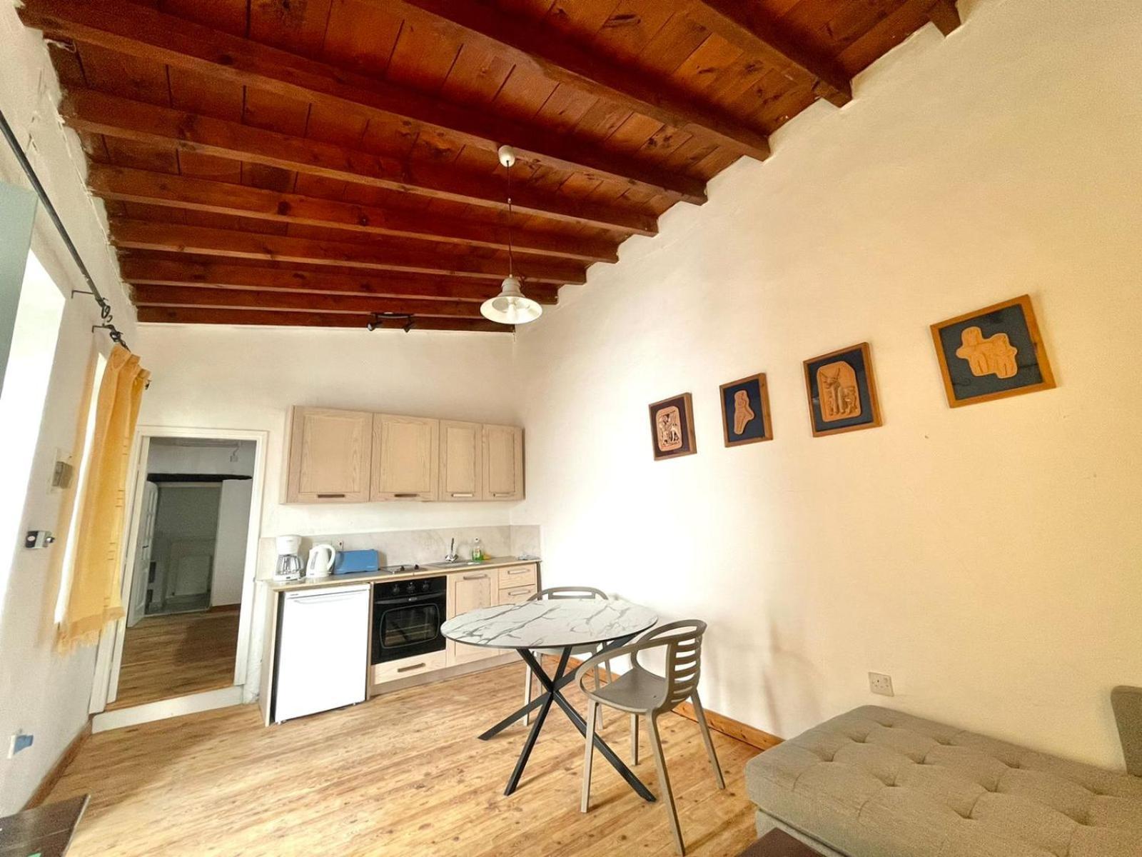 Kalavasos Square Apartments - With Pool 3 Minutes Walk Εξωτερικό φωτογραφία